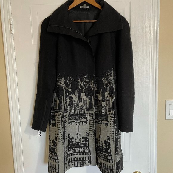 Bandolera New York City Skyline Long Jacket - Picture 1 of 10